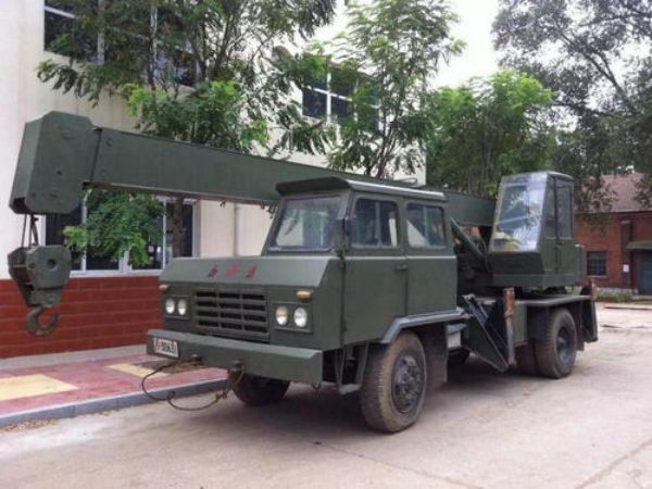 黑河市吊车出租_吊车出租公司：吊车出租应该怎么保养
